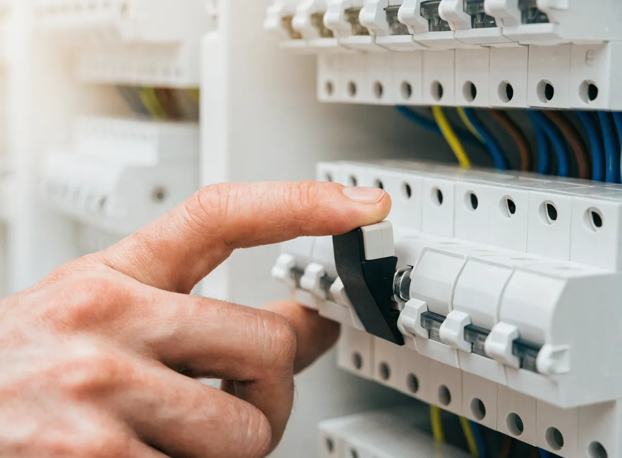 Sicherung & FI-Schalter in Tuttlingen und Umkreis – Stromhelfer Elektro-Notdienst
